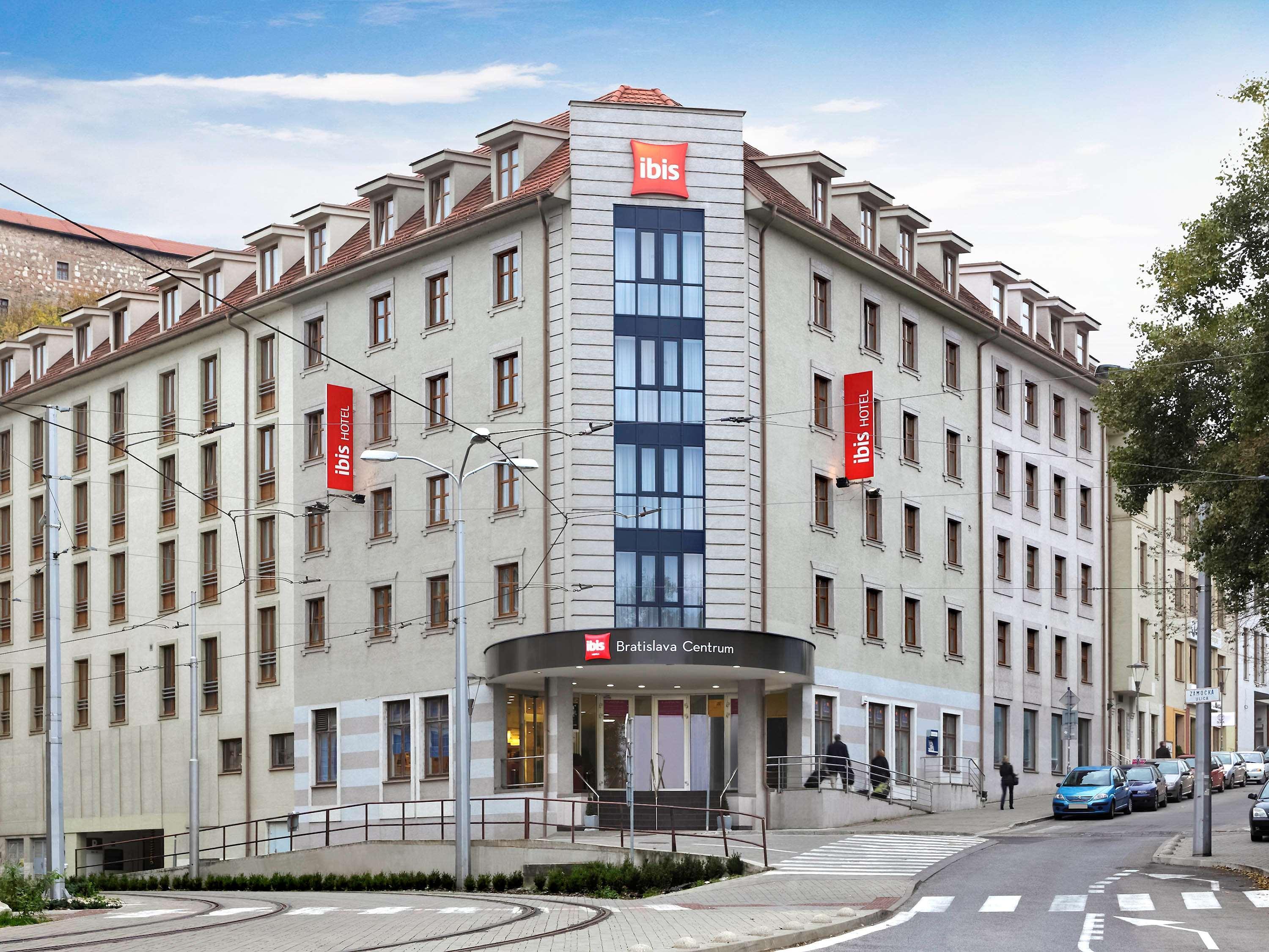 Ibis Bratislava Centrum Luaran gambar