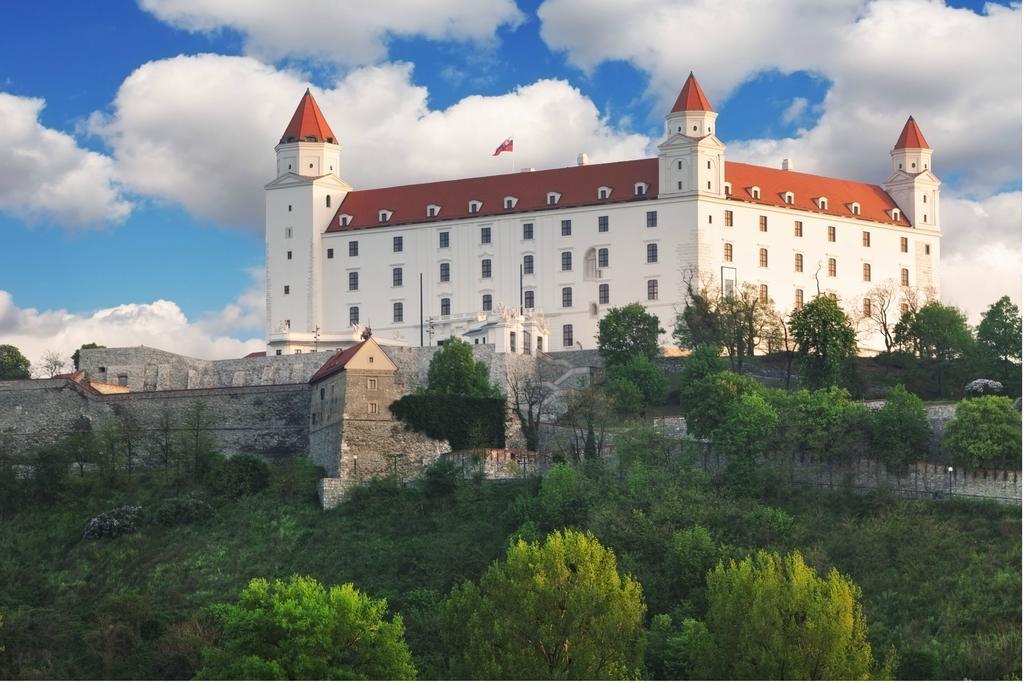 Ibis Bratislava Centrum Luaran gambar
