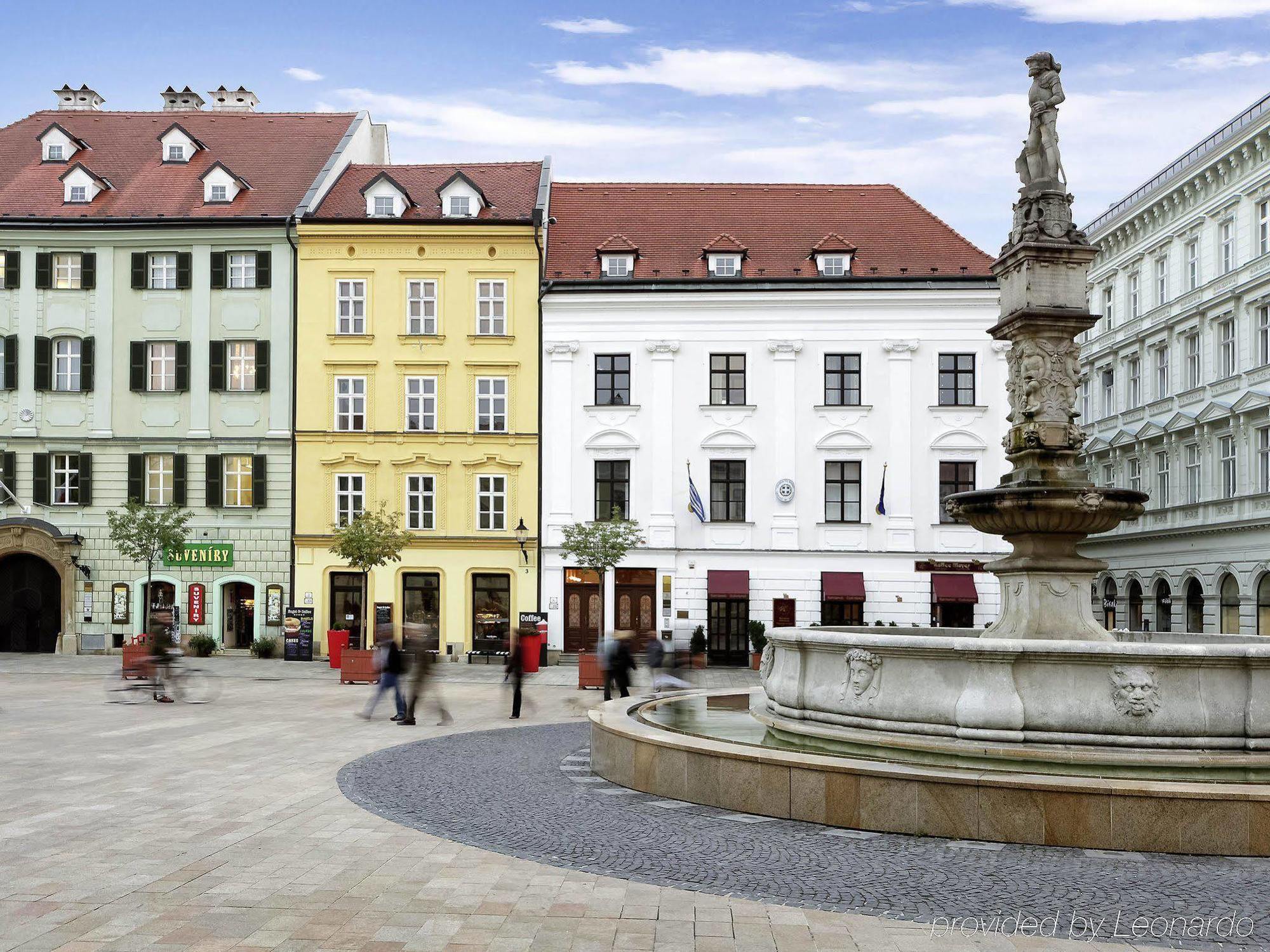 Ibis Bratislava Centrum Luaran gambar