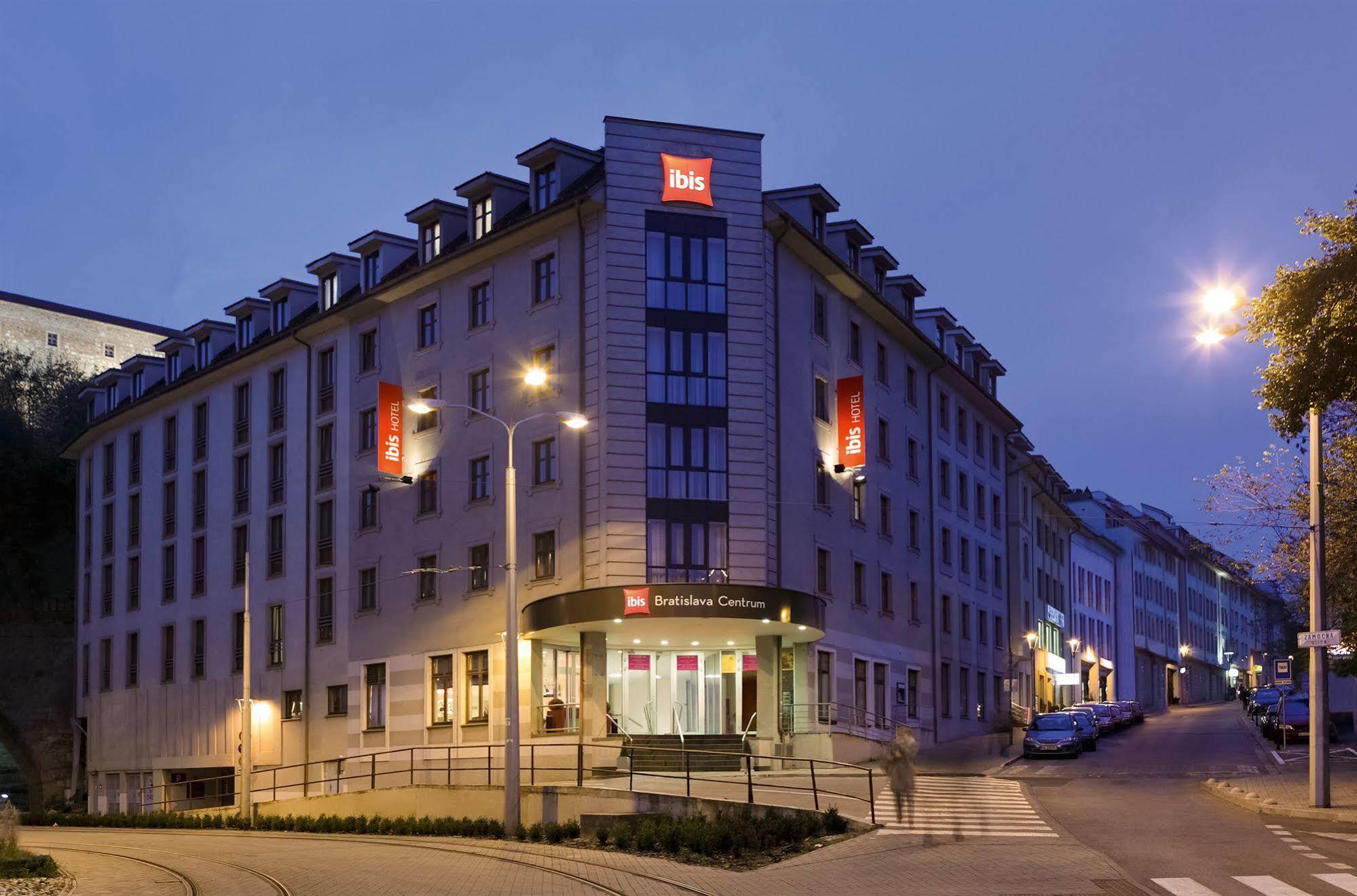 Ibis Bratislava Centrum Luaran gambar