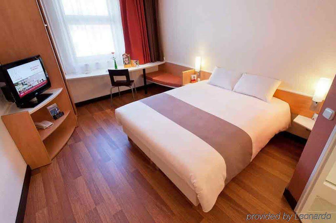 Ibis Bratislava Centrum Luaran gambar